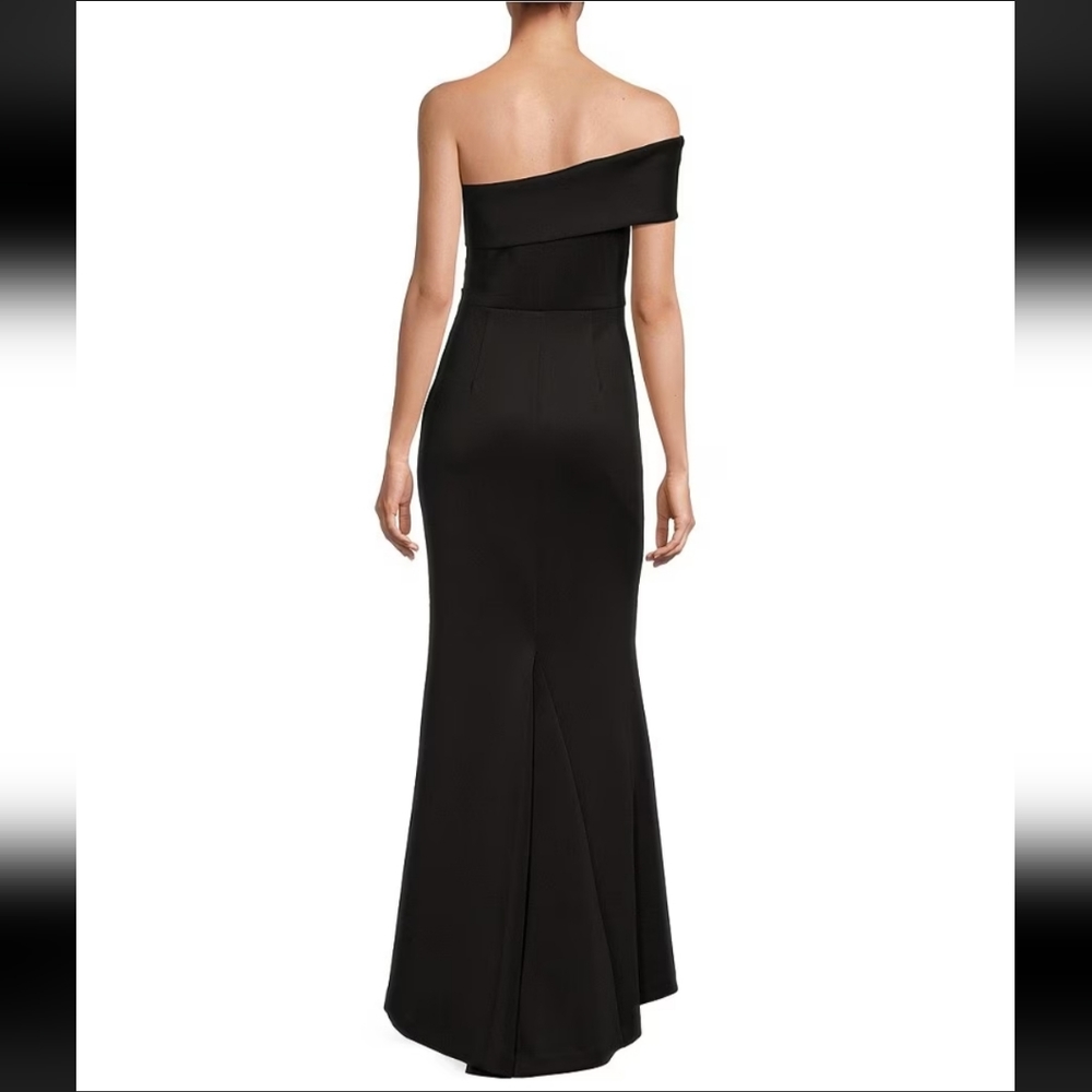 ELIZA J. - Women's Gown - Picture 2 of 12